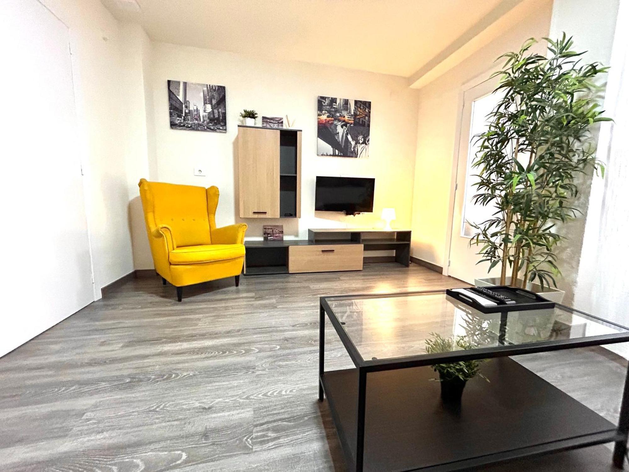 Plaza Circular Mas Que Apartment